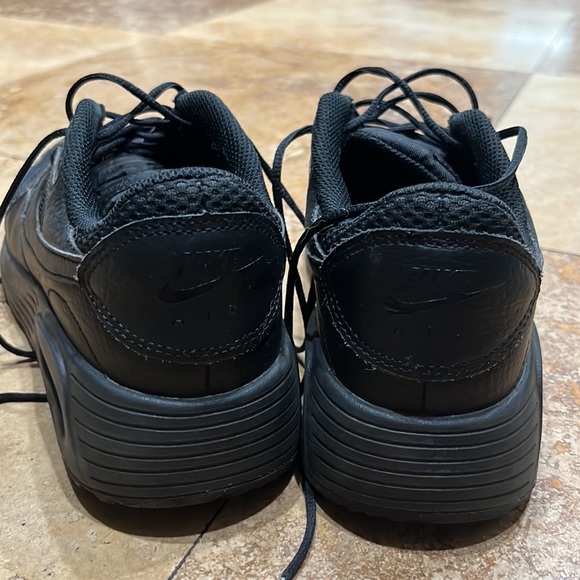 🔥EUC🔥 Nike air max shoes size M7.5/W9 - Picture 3 of 7